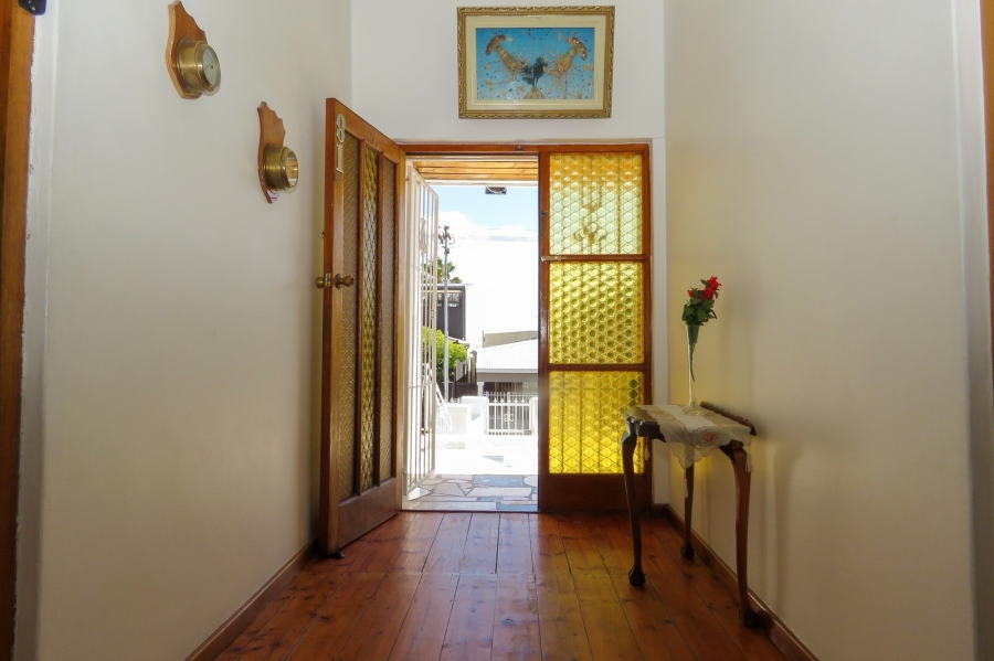 3 Bedroom Property for Sale in Woodstock Western Cape